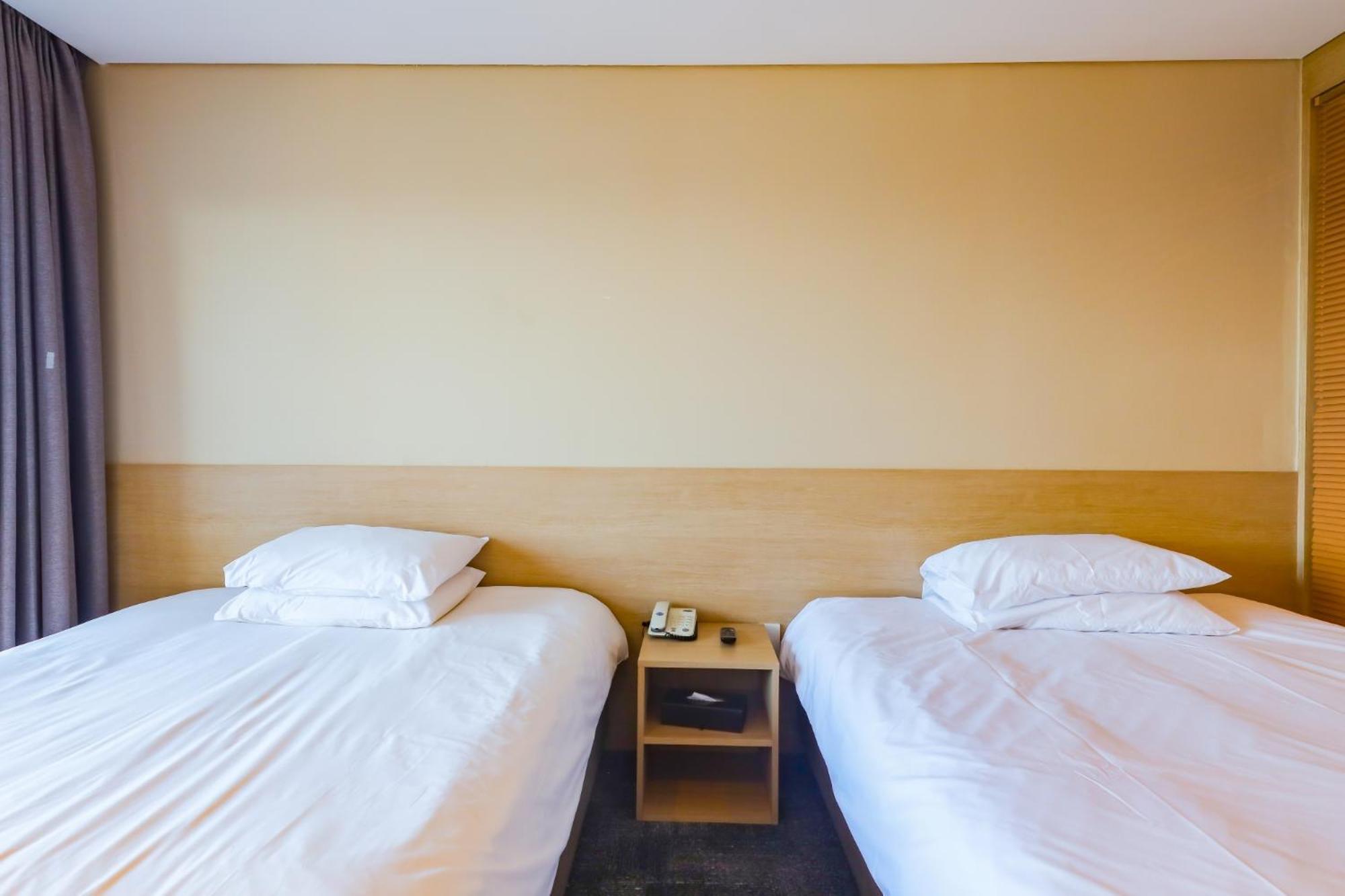 From H The Best Hotel Jeju Seongsan Seogwipo Exterior foto