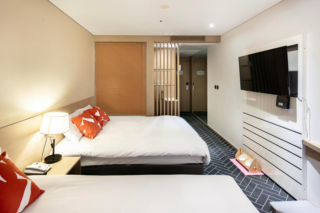 From H The Best Hotel Jeju Seongsan Seogwipo Exterior foto