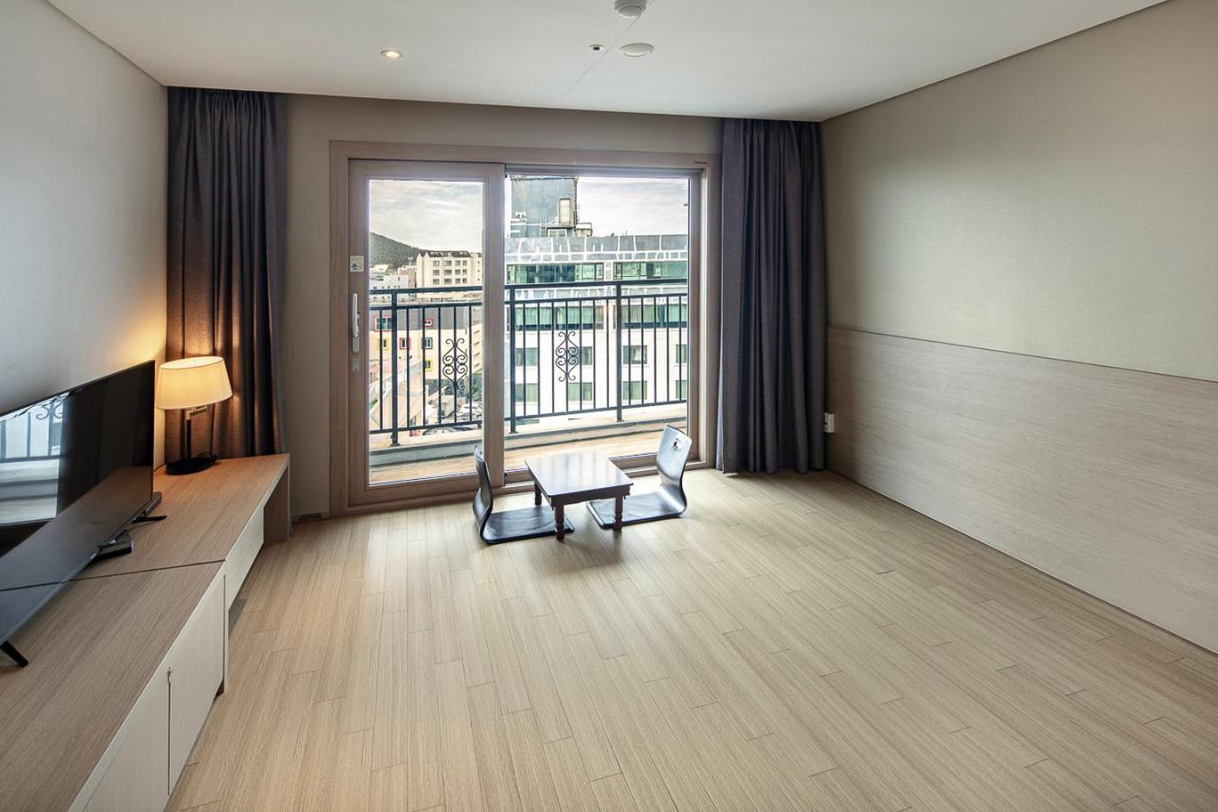 From H The Best Hotel Jeju Seongsan Seogwipo Exterior foto